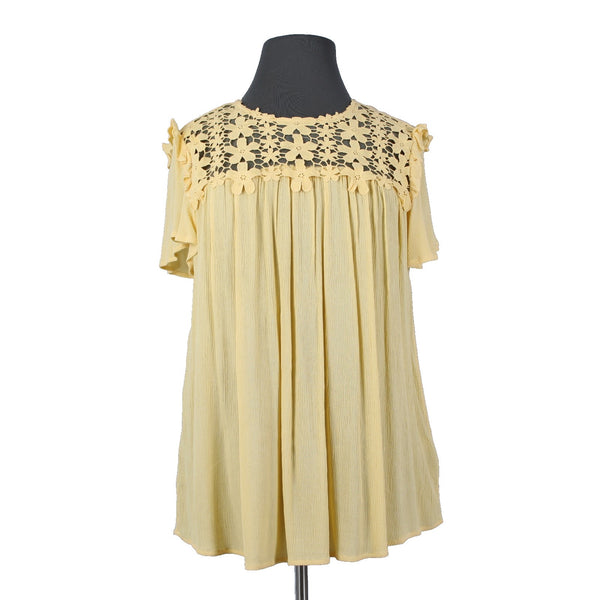 Torrid Top NEW Sz 14/16 Yellow Embroidered Peplum Back 100% Rayon Top