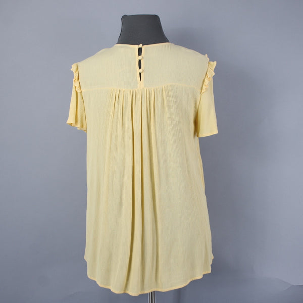 Torrid Top NEW Sz 14/16 Yellow Embroidered Peplum Back 100% Rayon Top