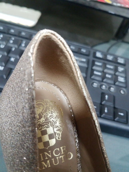 Vince Camuto Sz 6 Gold Glitter Round Toe 3.5" Heels