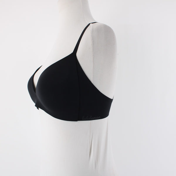 Lululemon Sz 34C Black Wireless Nylon Blend Active Wear Hook Eye Strap Bra