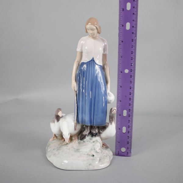 B & G Copenhagen Porcelain 225Y A  Girl With Geese 10" Figurine