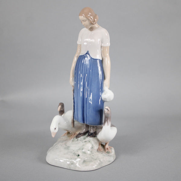 B & G Copenhagen Porcelain 225Y A  Girl With Geese 10" Figurine