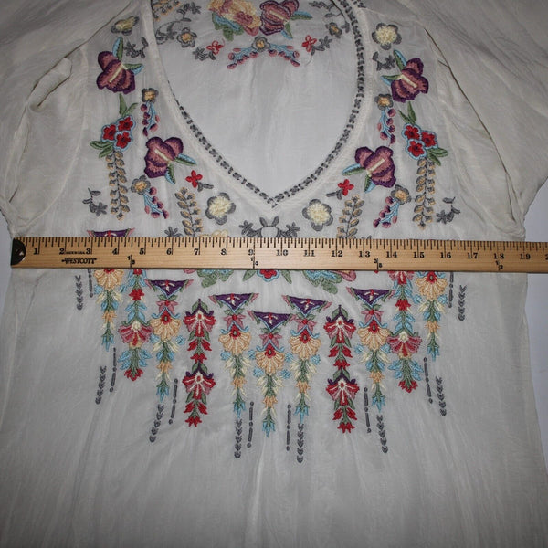 Johnny Was Sz M Cream Multi Color Embroidered Mesh Rayon 100% Rayon PolyTop