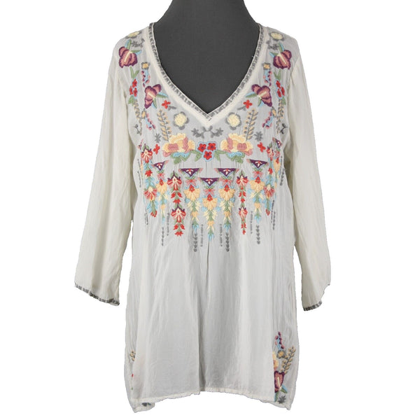 Johnny Was Sz M Cream Multi Color Embroidered Mesh Rayon 100% Rayon PolyTop