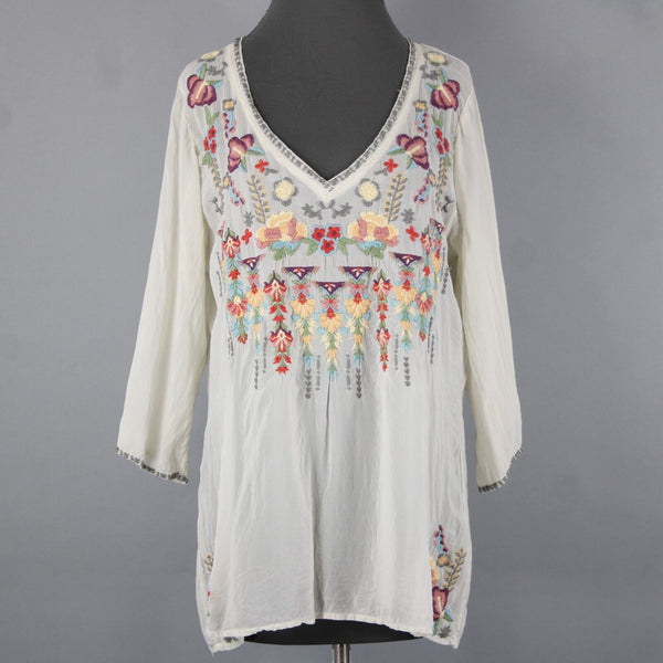Johnny Was Sz M Cream Multi Color Embroidered Mesh Rayon 100% Rayon PolyTop