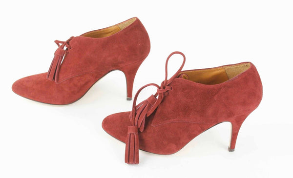 Bettye Mueller Sz 39 Rosewood Dark Rust Suede 4" Heel Lace-Up Tassel Heels