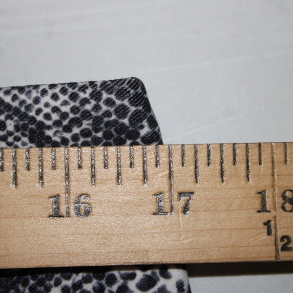 Katherine Barclay Sz 10 Black White Reptile Print Lined Poly Cotton Pencil Skirt
