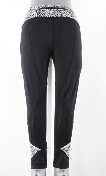 Lululemon Sz 6 x 23.5 Black White Multi Back Zip Pocket Activewear Crop Legging