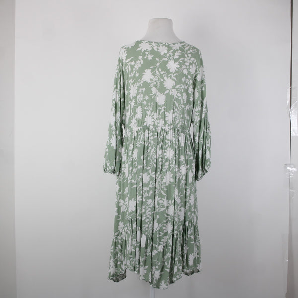 Ces Femme NEW $50 Sz S Green White FloralRuffle Pull Over 100% Rayon Dress