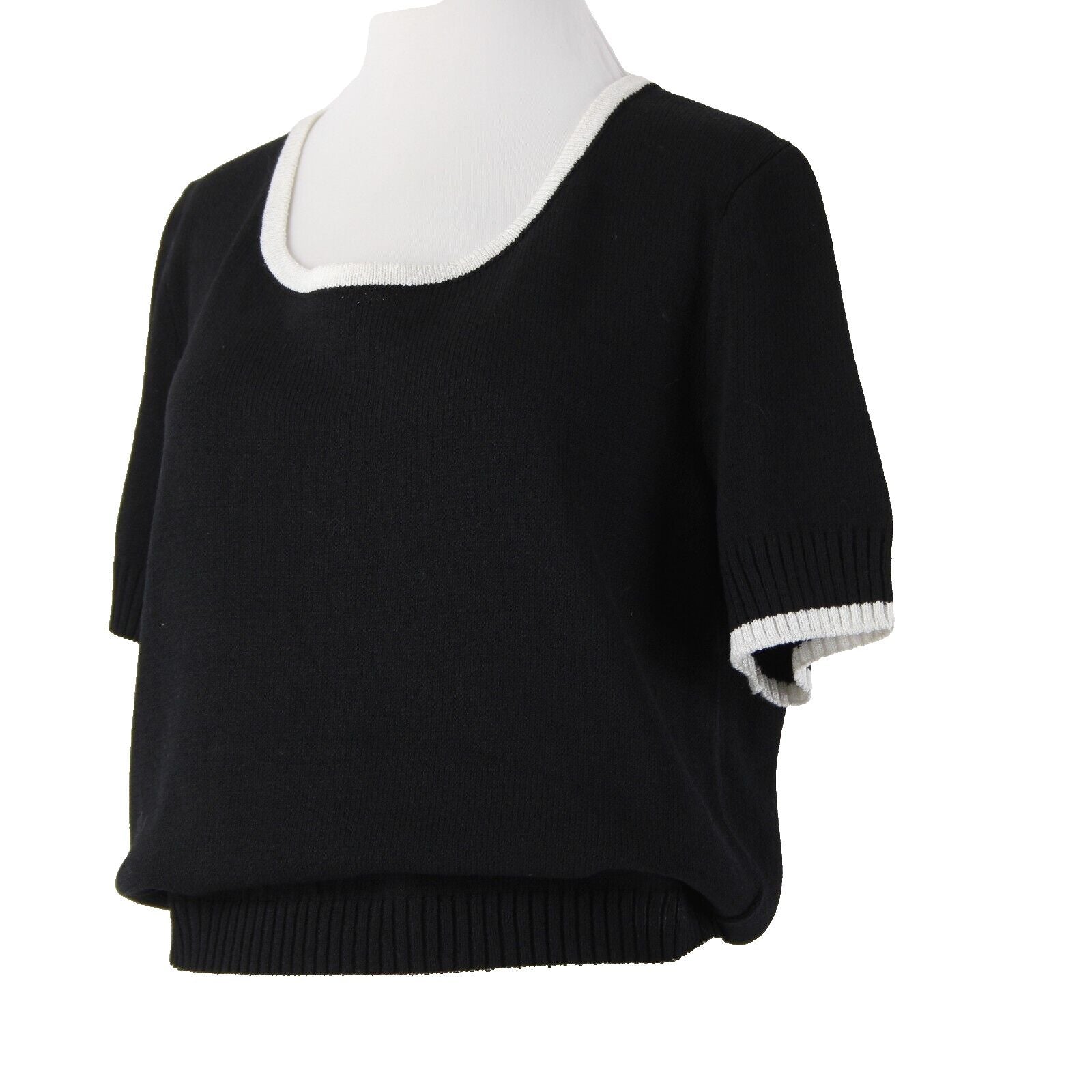 St John Sport Sz L Black White Trim Round Neck Santana Knit Wool Rayon Top