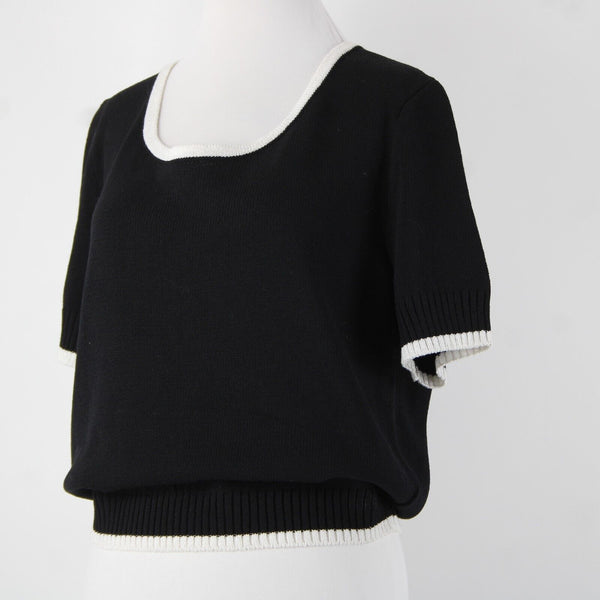St John Sport Sz L Black White Trim Round Neck Santana Knit Wool Rayon Top