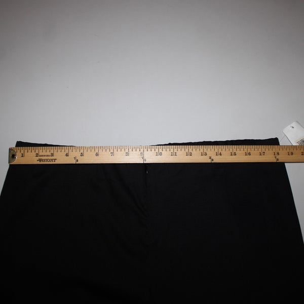 Eleven NEW Sz 16 x 22.5 Black Elastic Waist Unlined Zipper Frt Cotton Capri Pant
