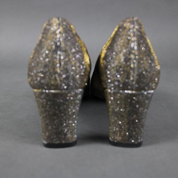 Stuart Weitzman Sz 8 N Silver Gold Sparkle Chic Pump Closed Toe 2.5" Heels