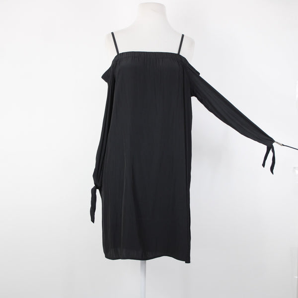 Ella Moss Sz M Black Off Shoulders Pull Over 100% Polyester Dress
