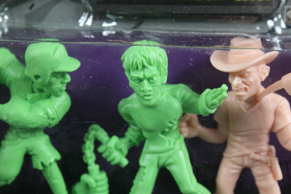 Jakks SLUG Zombies Series 3 Basehit Bones, Jeet Kune Dead, Woody The Wrecker