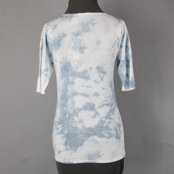 Tahari Top NEW $68 Sz S Blue White Tie Dye Short Sleeve Viscose Polyester Top