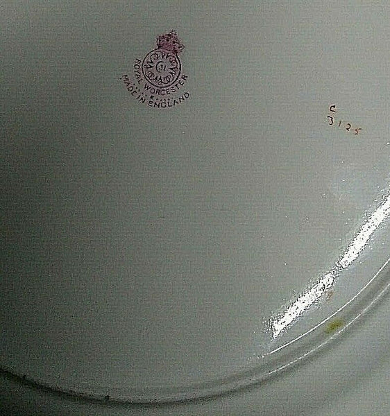 Royal Worcester 10.5" White Rust Gray Porcelain Dinner Plate