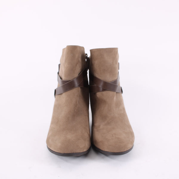 Torrid NEW Sz 10 Wide Tan Faux Suede w Faux Leather Wrap Accent 3" Heel Booties