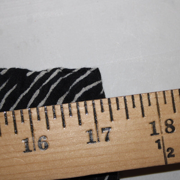Chicos NEW $118 Africana Sz 0 Black White Red Beaded Elastic 100% Cotton Skirt