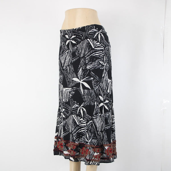 Chicos NEW $118 Africana Sz 0 Black White Red Beaded Elastic 100% Cotton Skirt