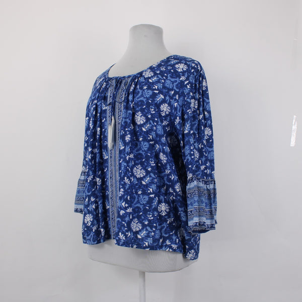 Charlie Paige Top NEW $44 Curvy Sz 2X Blue White Floral Peplum 100% Rayon Top