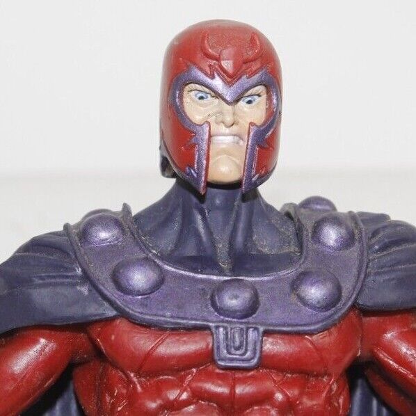 Marvel 2011 X Men Magneto 7.5" Action Figure