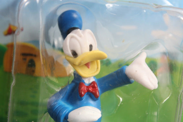 Disney Mickey & Friends Donald Duck 2" Collectible Action Figure