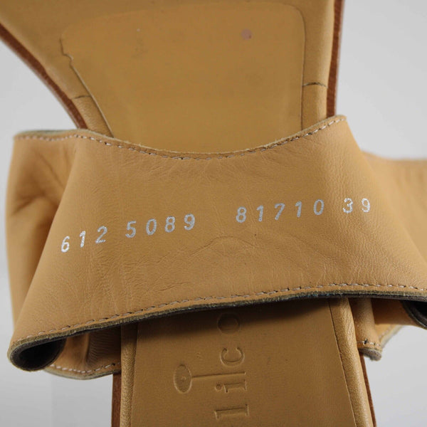 Coclico Sz 7 US (Missized to 39) Brown Tan Adjustable Ankle Strap Sandal