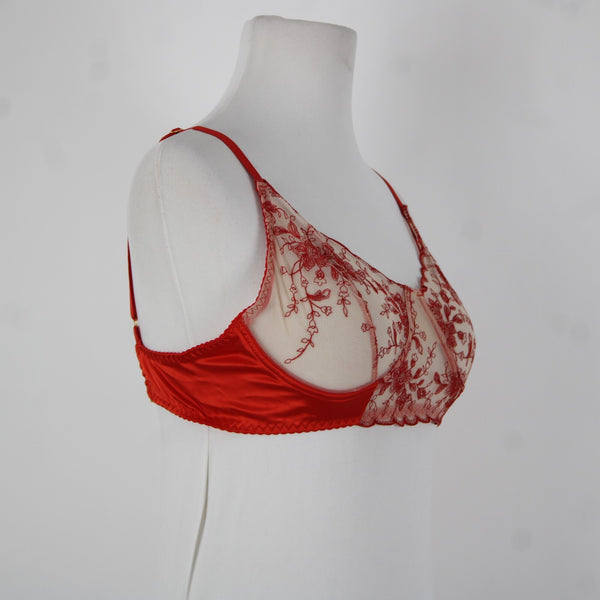 Empress Mimi NEW Sz M Red Cream Lace Polyamide Elastane Bralette
