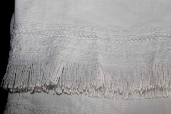 NYDJ Billie Sz 2 X 26 White Ankle Boot Embroidered Cotton Blend Crop Pant