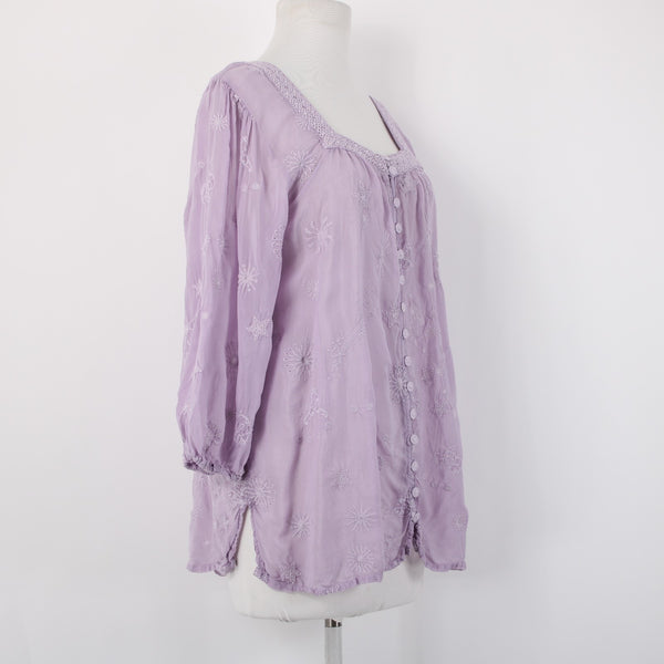 Johnny Was Sz M Lavender Purple Stars Embroidered Bohemian 3/4 Sleeve Rayon Top