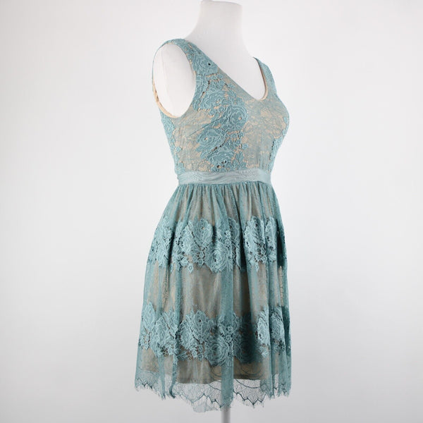 Francescas Sz XXS Blue Tan Lace Lined V Neck Sleeveless 100% Nylon/Poly Dress