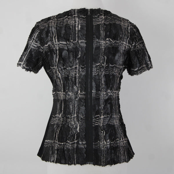 BCBG maxazria NEW $198 Tulum Sz S Black White Combo Eyelash 100% Polyester Top