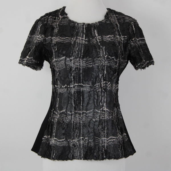 BCBG maxazria NEW $198 Tulum Sz S Black White Combo Eyelash 100% Polyester Top