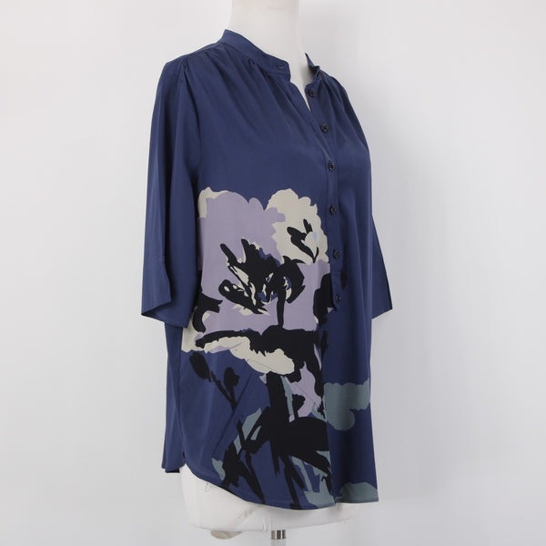 Armani Collezioni Top Sz 10 Navy Blue Bold Print Button Front Silk Blend Top