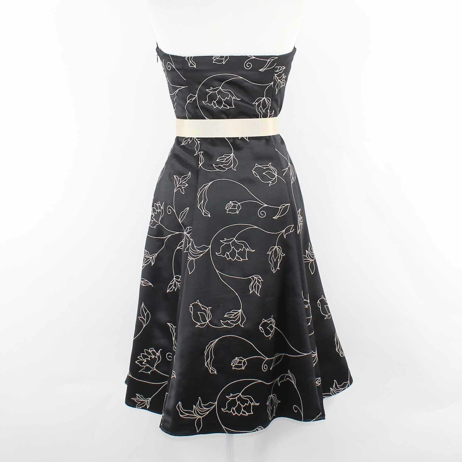 White House Black Sz 2 Black Ivory Ribbon Belted Embroidered 100% Poly Dress