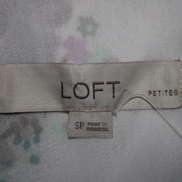 Loft NEW Petites Sz SP White Green Multi Color Floral V Neck 100% Polyester Top