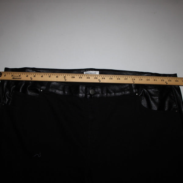 Style List By Micaela Sz 28p x 26 Black Faux Leather Sides Pockets Cotton Jeans