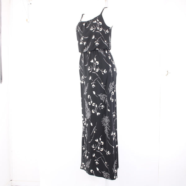 White House Black Market Dress NEW $90 Sz XS Black White Floral Poly Dress