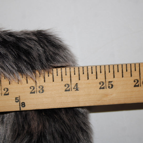 26 International Ashley NEW Sz 3X Gray Black Faux Fur Collared Polyester Vest