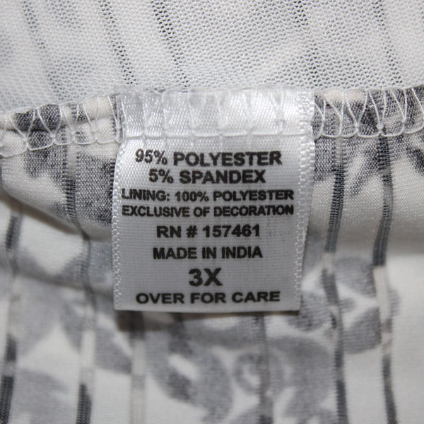 Cathy Top NEW $44 Sz 3X White Black Printed Design Polyester Spandex Top
