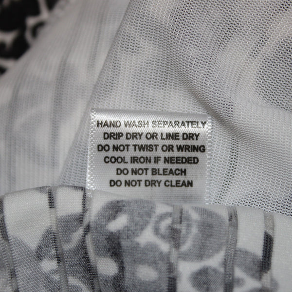 Cathy Top NEW $44 Sz 3X White Black Printed Design Polyester Spandex Top