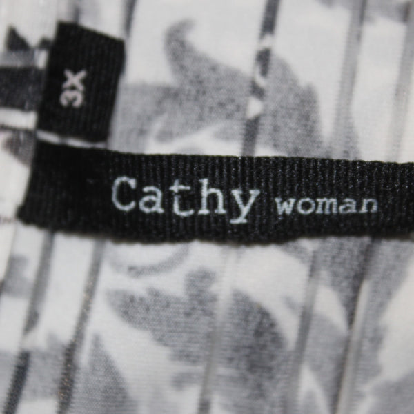 Cathy Top NEW $44 Sz 3X White Black Printed Design Polyester Spandex Top