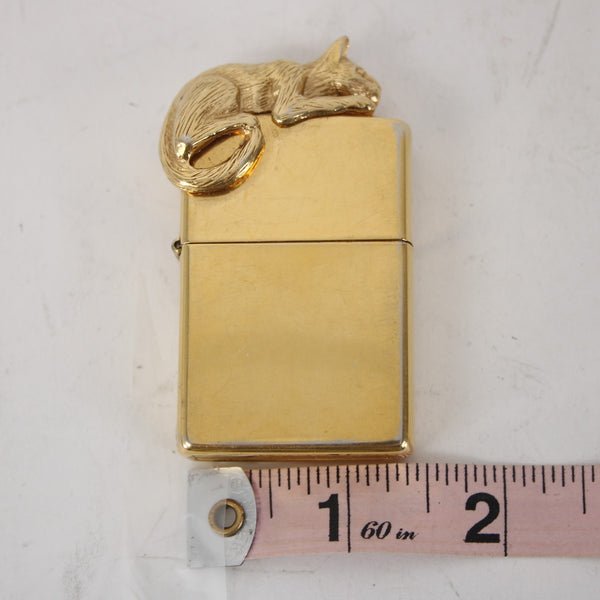 Zippo 3D Cat Lighter Gold Tone 3D Art Cat Resting On Top Zippo Lighter