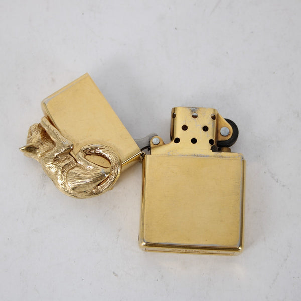 Zippo 3D Cat Lighter Gold Tone 3D Art Cat Resting On Top Zippo Lighter
