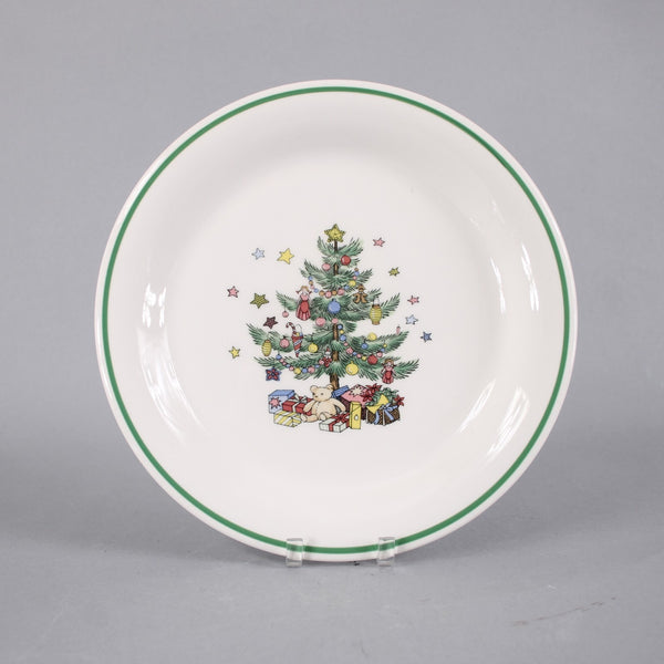 Nikko Plate Christmas Time Christmas Tree 8" Plate