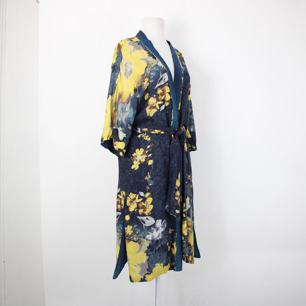 Chicos Sz S/M Navy Blue Yellow Multi Color Floral Tie 100% Rayon Robe Jacket