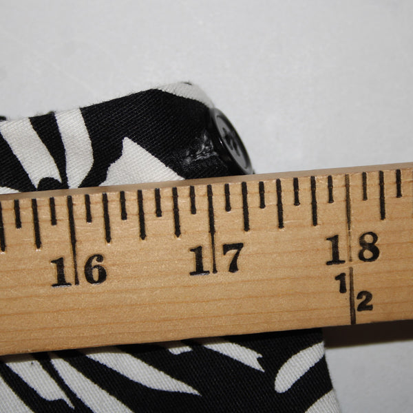 Sutton Studio NEW $79 Sz 16 x 26 Black White Elastic Sides Cotton Lycra Pant