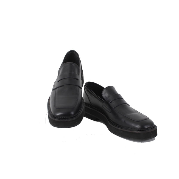 Maguire Flats Sz 40 Black Slip On Squared Moc Toe Leather 1.5" Loafer Flat