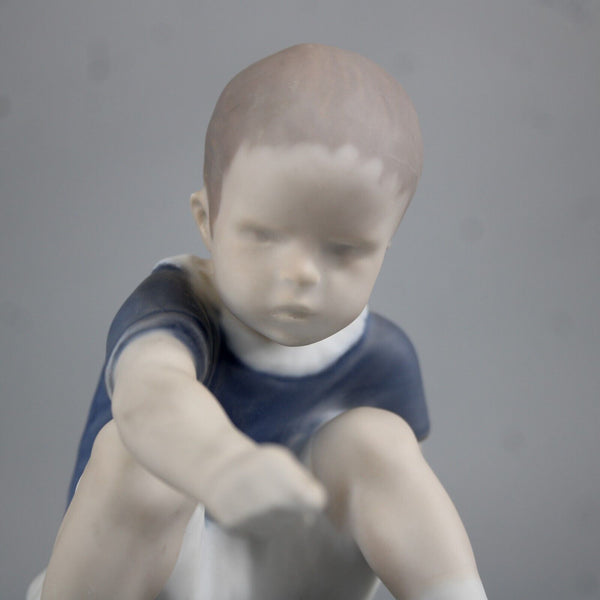 B & G Copenhagen Porcelain 1636 Dickie Boy 4.5" Figurine